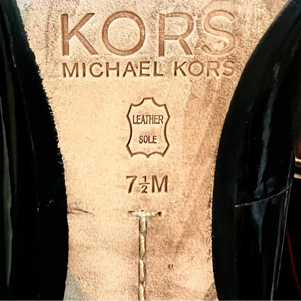 Michael Kors Black Patent Heels Sz 7.5 - Picture 6 of 8